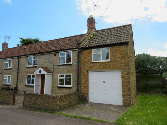 2 Bedroom Property For Sale In Puddletown, Haselbury Plucknett, Crewkerne, TA18