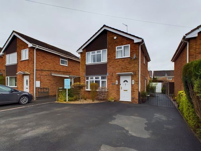 3 Bedroom Detached House For Sale In Forester Road, Broseley, Shropshire, TF12