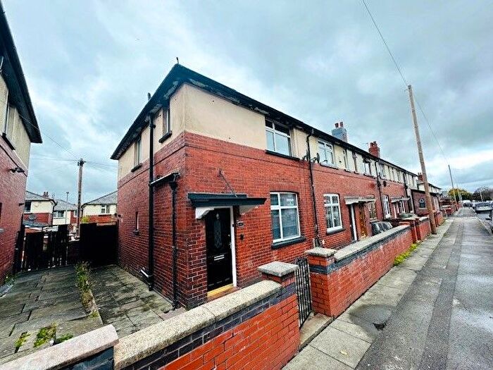 3 Bedroom End Of Terrace House To Rent In Crumpsall Street, Astley Bridge, Bolton, BL1