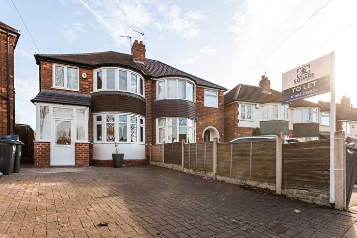 3 Bedroom Semi-Detached House To Rent In Goldthorne Avenue, Birmingham, West Midlands, B26