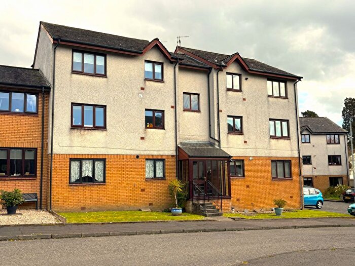 2 Bedroom Flat To Rent In Church Place, Helensburgh, Argyll Amp; Bute, G84