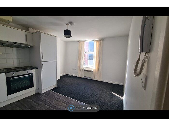 1 Bedroom Flat To Rent In Ramsden Court, Barrow-In-Furness, LA14