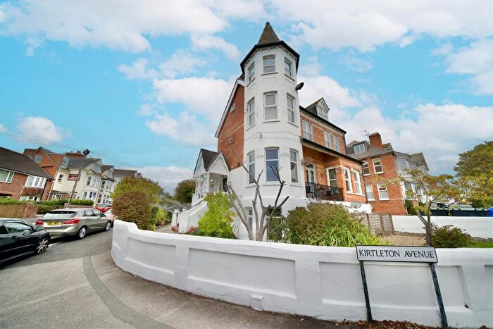 2 Bedroom Apartment For Sale In Carlton Road South, Weymouth, DT4
