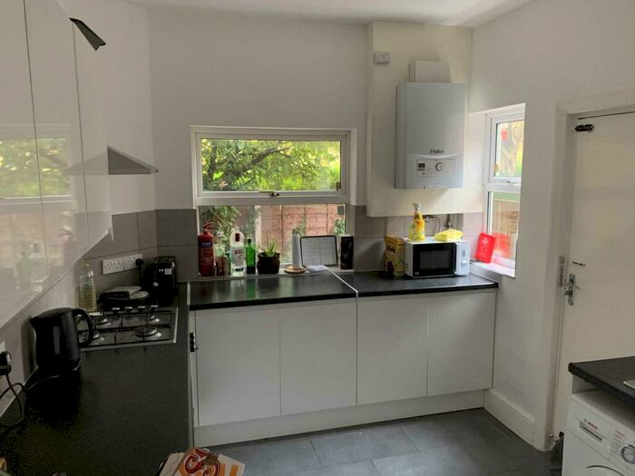 3 Bedroom Terraced House To Rent In Filey Road, Fallowfield, M14