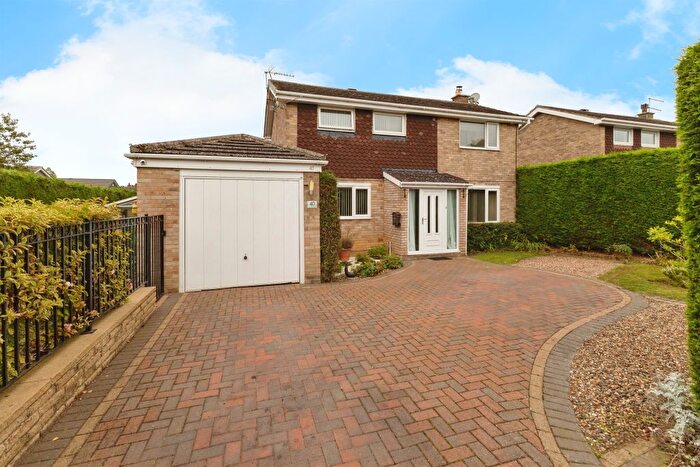 3 Bedroom Detached House For Sale In Chandlers Ridge, Nunthorpe, Middlesbrough, TS7