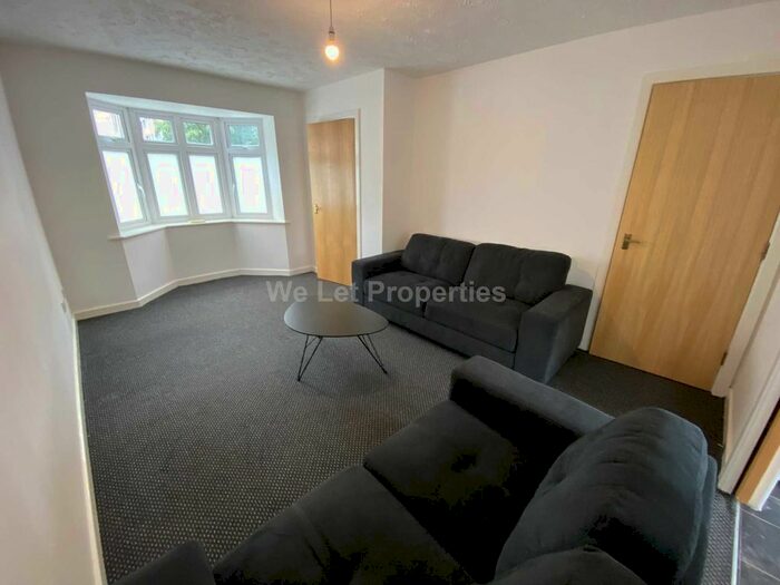 4 Bedroom Property To Rent In Stretford Road, Hulme, M15