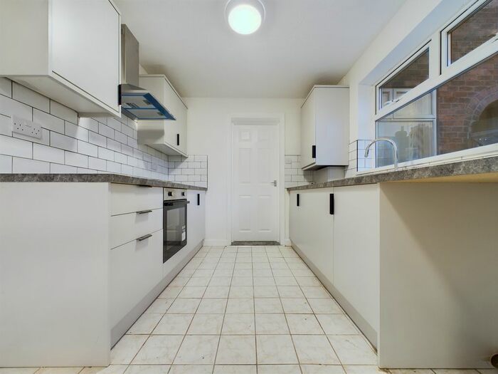 3 Bedroom Terraced House To Rent In Thoresby Street, Princes Avenue, HU5