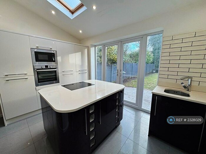 3 Bedroom Semi-Detached House To Rent In Fairholme Avenue, Eccleston Park, Prescot, L34