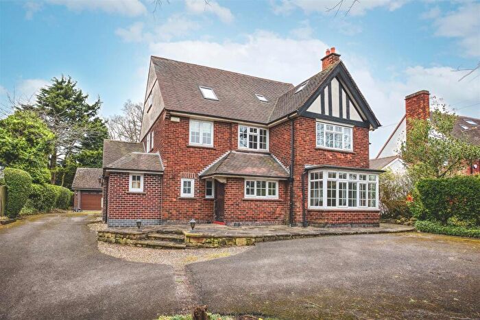 5 Bedroom Detached House To Rent In Manor Road, Derby, DE23