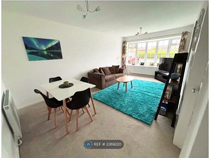 2 Bedroom Bungalow To Rent In Deerstone Way, Dunnington, York, YO19