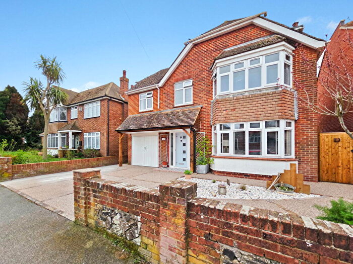 4 Bedroom Detached House For Sale In Minster Road, Ramsgate, CT11