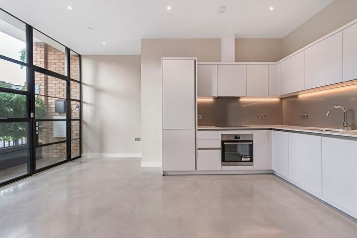 2 Bedroom Flat For Sale In Hampshire Street, Kentish Town, NW5
