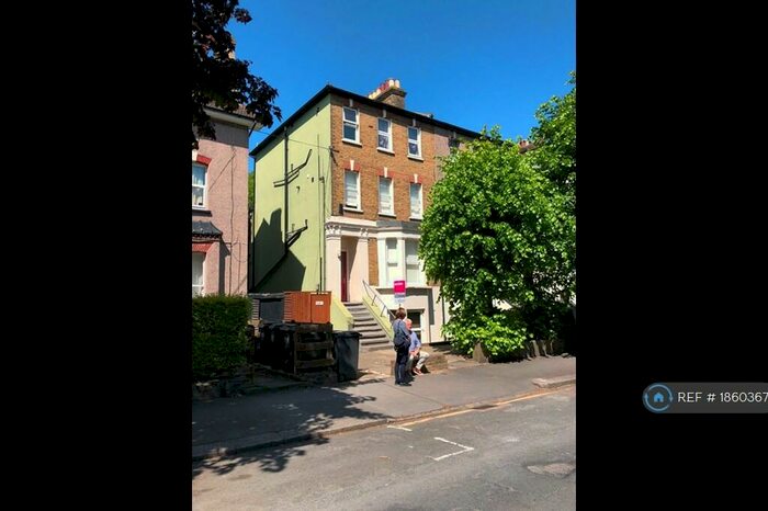 1 Bedroom Flat To Rent In Clyde Road, Croydon, CR0