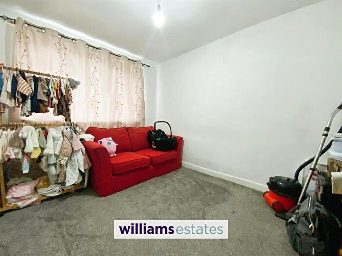 2 Bedroom Terraced Bungalow For Sale In Clwyd Court, Prestatyn, LL19