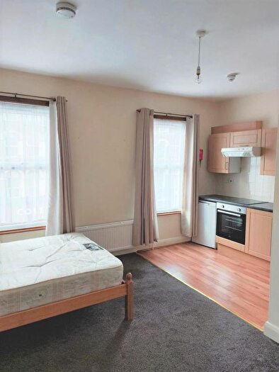 Studio To Rent In Seven Sisters Road, Finsbury Park, N4