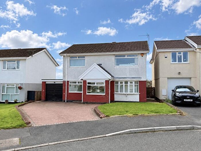 4 Bedroom Detached House For Sale In Brecon Rise, Pant, Merthyr Tydfil, CF48