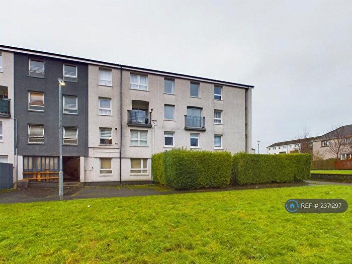 3 Bedroom Maisonette To Rent In Ettrick Terrace, Johnstone, PA5