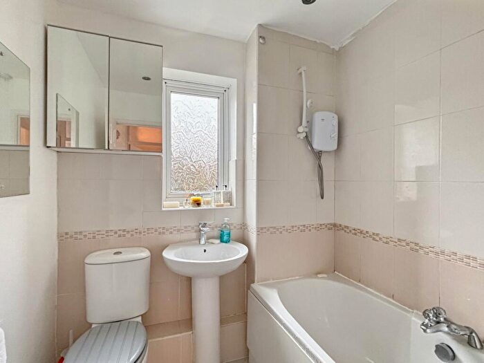 2 Bedroom Detached Bungalow For Sale In Richard Avenue, Wivenhoe, Colchester, CO7