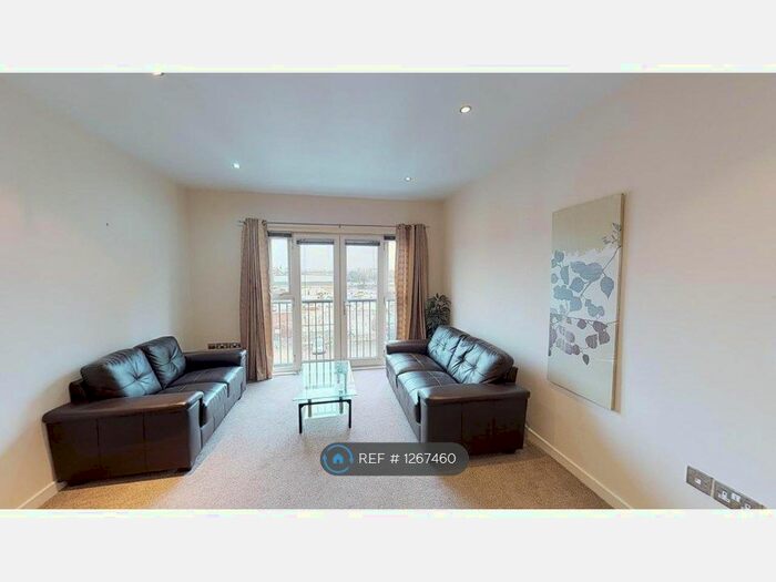 2 Bedroom Flat To Rent In Grimshaw Place, Preston PR1