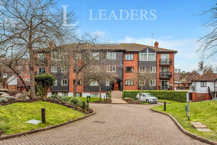 1 Bedroom Apartment To Rent In Laurel House, Great Heathmead, RH16