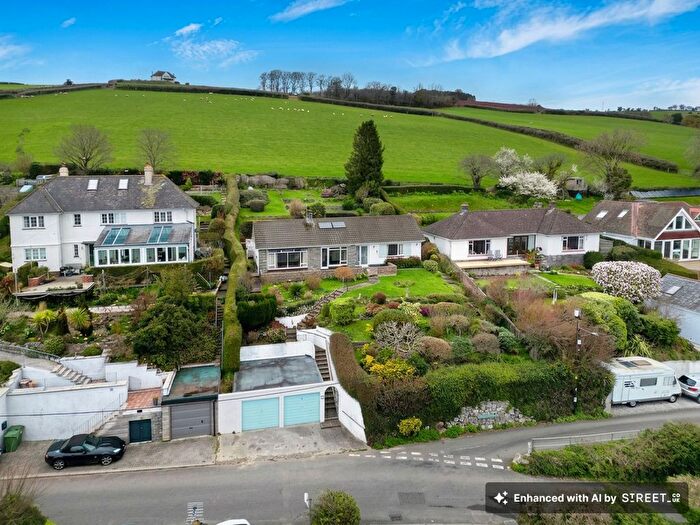 2 Bedroom Bungalow For Sale In Teign View Road, Bishopsteignton, TQ14