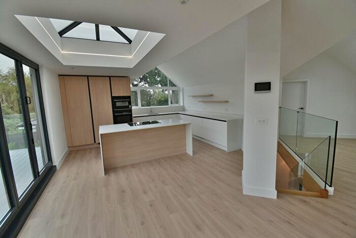 5 Bedroom Detached House For Sale In Ringwood Road, Longham, Longham, BH22