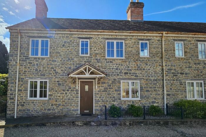 3 Bedroom End Of Terrace House To Rent In Church Street, Henstridge, Templecombe, BA8