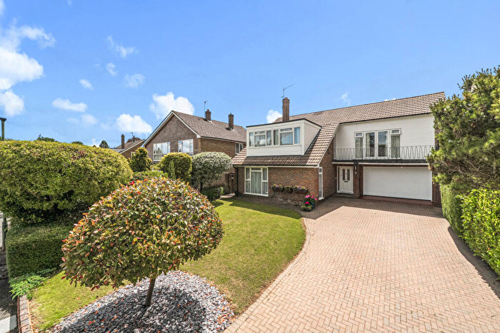 4 Bedroom House For Sale In Brimstone Close, Orpington, BR6