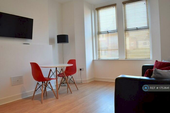 1 Bedroom Flat To Rent In Heathfield Avenue, Crewe, CW1