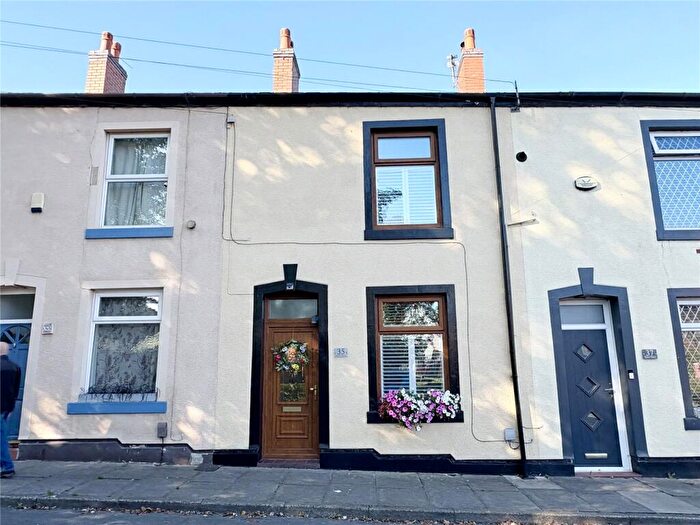 2 Bedroom Terraced House For Sale In Queen Street, Heywood, Greater Manchester, OL10