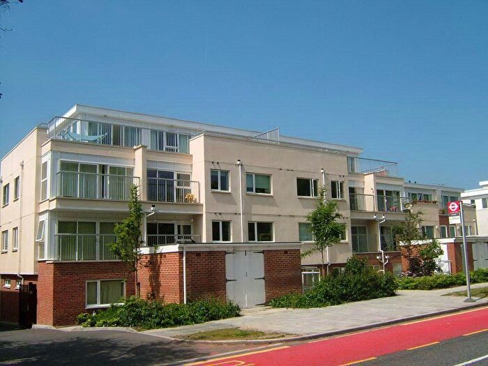 1 Bedroom Apartment For Sale In The Avenue, Wembley Park, HA9