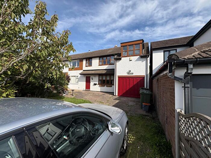 5 Bedroom House For Sale In Station Road, Elmesthorpe, Leicester, LE9
