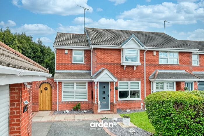 3 Bedroom End Terrace House For Sale In Parkstone Avenue, Bromsgrove, B61