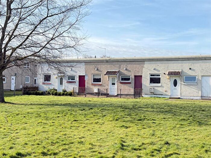 1 Bedroom Bungalow For Sale In Kelvin Way, Bothwell, Glasgow, G71