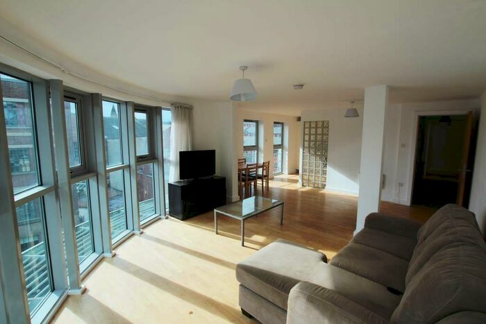 3 Bedroom Apartment To Rent In Bloomsbury Court, Beck Street, Nottingham, NG1