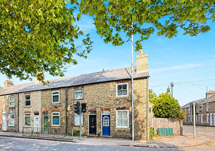 3 Bedroom Terraced House For Sale In Newmarket Road, Cambridge, CB5