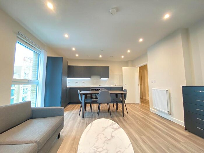 2 Bedroom Flat To Rent In Tansy House, Forest Road, London, E17