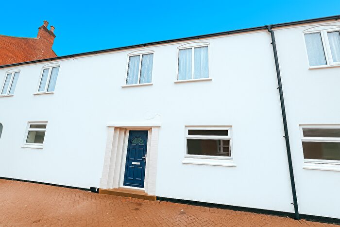2 Bedroom Flat To Rent In High Street, Kibworth, LE8