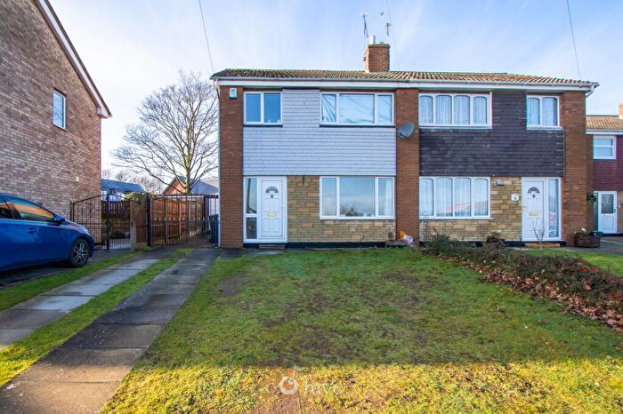 3 Bedroom Semi Detached House For Sale In Cantley Manor Avenue, Cantley, Doncaster, DN4