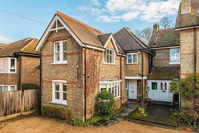 4 Bedroom Semi Detached House For Sale In Teddington Park, Teddington, TW11
