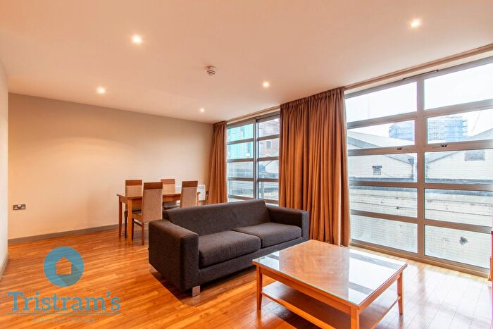 1 Bedroom Flat To Rent In The Ice House, Bolero Square, NG1