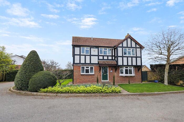 4 Bedroom Detached House For Sale In Forge Rise, Uckfield, TN22