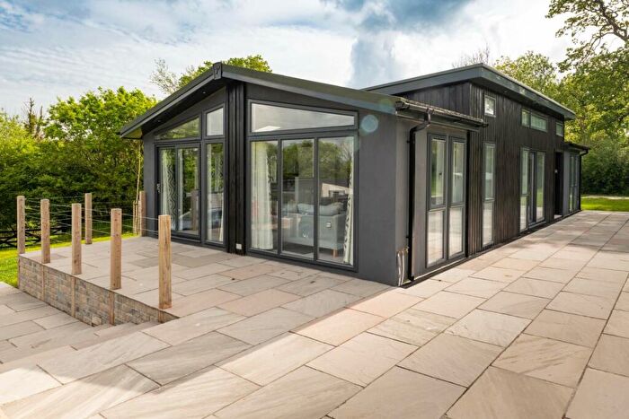 3 Bedroom Lodge For Sale In Lifton, Devon, PL16