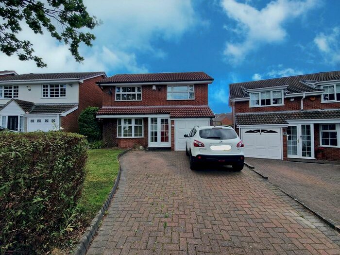 4 Bedroom Detached House To Rent In Varlins Way, B38
