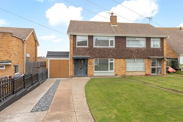 3 Bedroom Semi-detached House For Sale In Pigeon Lane, Herne Bay, Kent, CT6