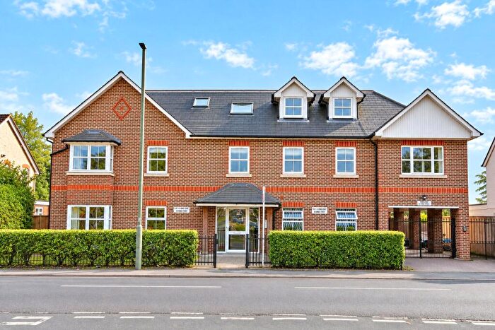 1 Bedroom Apartment To Rent In High Street, Old Woking, Woking, Surrey, GU22