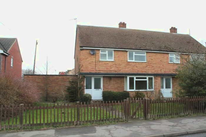 3 Bedroom Semi-Detached House To Rent In The Causeway, Bassingbourn, Royston, SG8