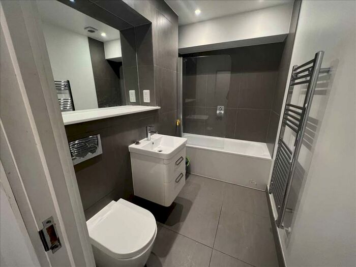 2 Bedroom Apartment To Rent In Flat, A London Road, Bromley, BR1