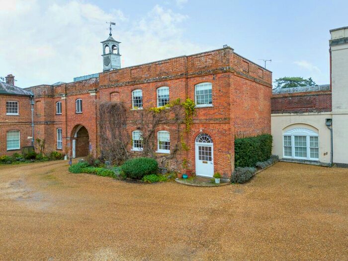 2 Bedroom Apartment To Rent In Swallowfield Park, Swallowfield, Reading, Berkshire, RG7