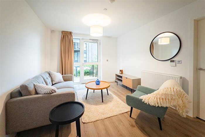 1 Bedroom Apartment To Rent In New Makers Yard, M5